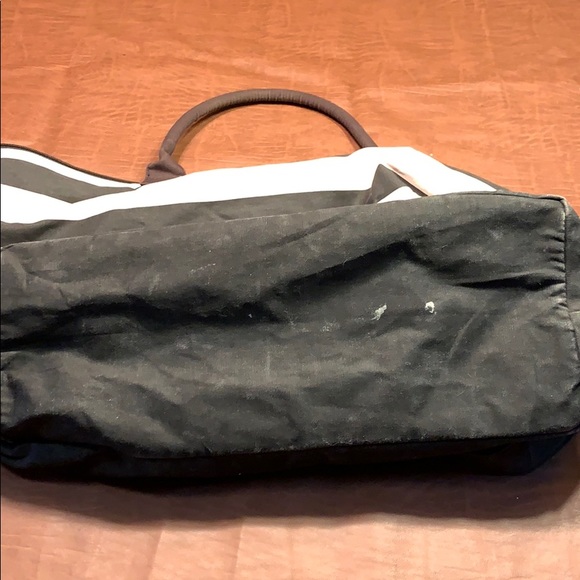 Victoria’s Secret tote - Picture 3 of 3
